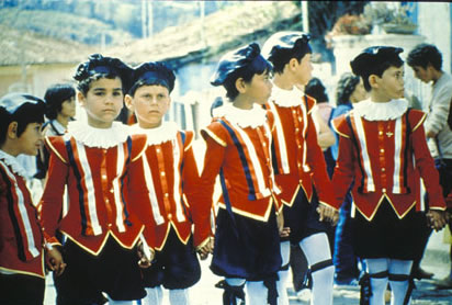 Slide Picture - Go to the link on this page entitled Read in English for a detailed description