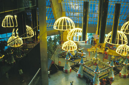 Slide Picture - Go to the link on this page entitled Read in English for a detailed description